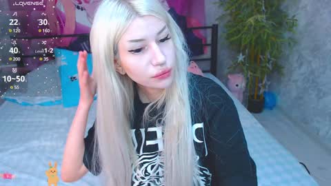 Alison online show from January 17, 7:38 pm