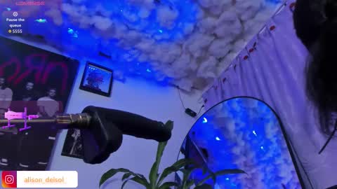 alison_wynter online show from September 26, 3:15 am