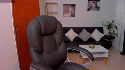 Alisson online show from December 28, 12:03 pm