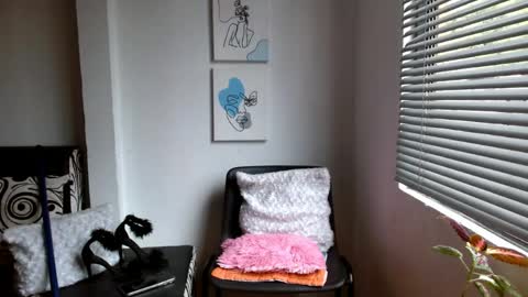 Alisonturbay online show from June 3, 4:01 pm