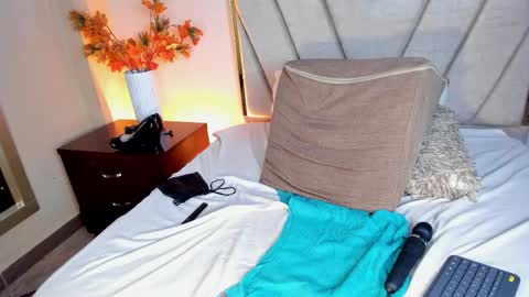 AlissaNix online show from January 16, 1:01 am