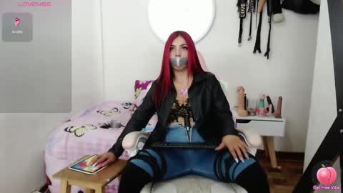 Alissia online show from February 14, 3:05 pm