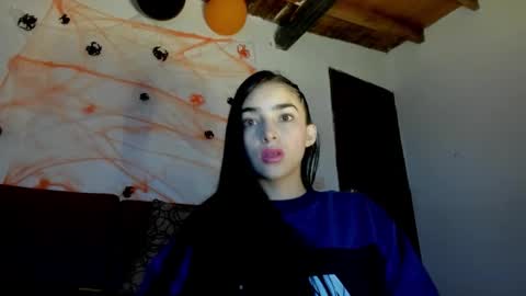 Alisson369  online show from October 21, 10:19 am