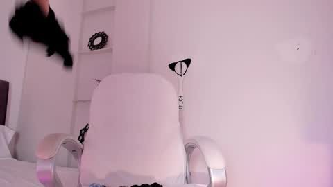  Alisson  online show from February 6, 12:37 pm