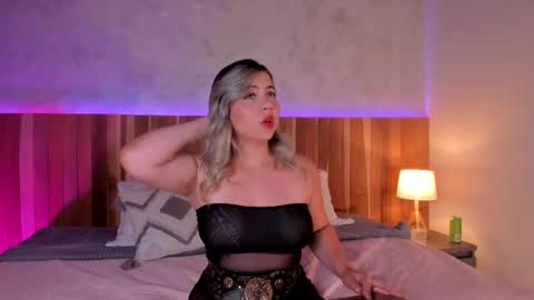 Alisson Joness online show from October 6, 10:43 am