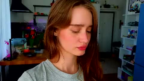 Alivia    online show from July 6, 3:03 pm