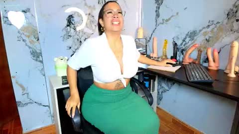 Alix online show from February 28, 1:27 am