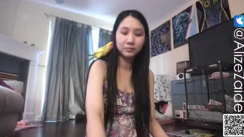 Alize Zaide online show from November 10, 9:32 pm