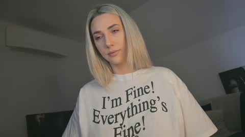 A day u didnt smile is a lost day online show from January 27, 8:18 am