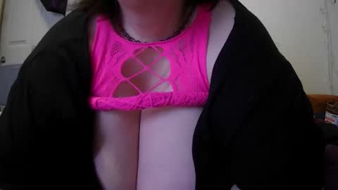 Alli Kat online show from March 12, 2:31 pm