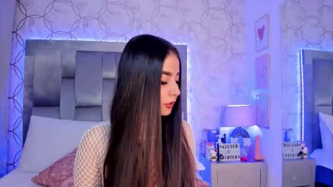 AlliceWinter online show from September 13, 1:30 pm