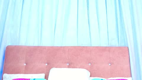 Allicia online show from November 7, 7:30 pm