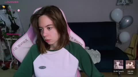 alice online show from March 5, 12:05 am