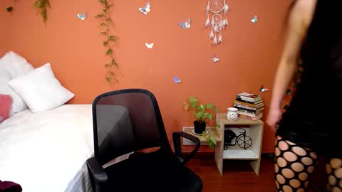 Allie  online show from September 19, 7:24 pm