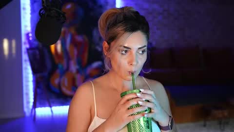 Allie online show from January 14, 2:00 pm