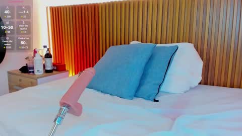 A L L I S S online show from January 18, 2:47 am