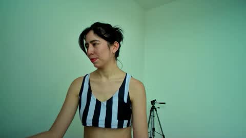 Alli online show from September 16, 7:44 pm