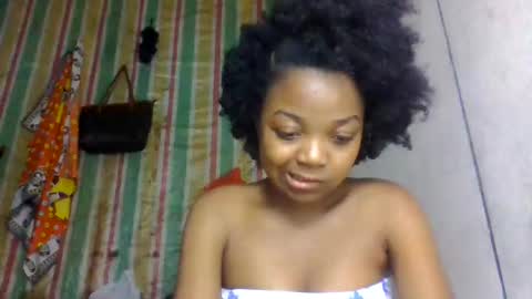 allizida01 online show from June 5, 7:20 pm
