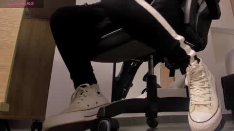 ALMA FENIX  online show from December 5, 1:12 pm