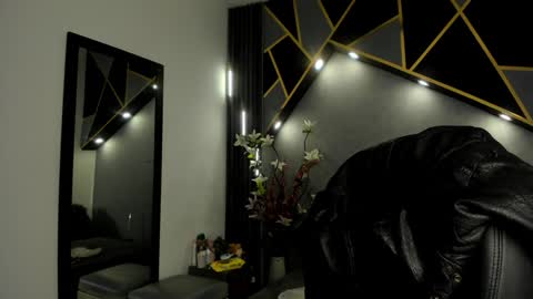 ALMMA online show from January 16, 2:51 pm