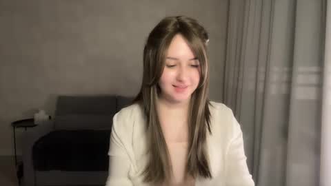 Anna online show from March 5, 10:16 pm