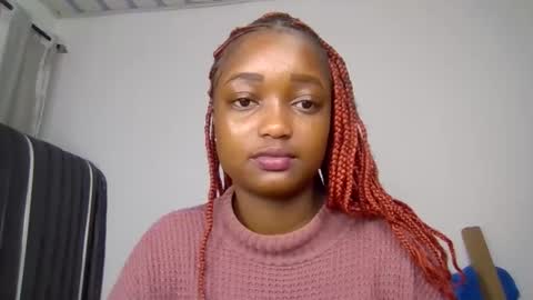 Alora online show from March 28, 1:27 am