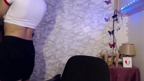 Arianna online show from April 5, 4:50 pm