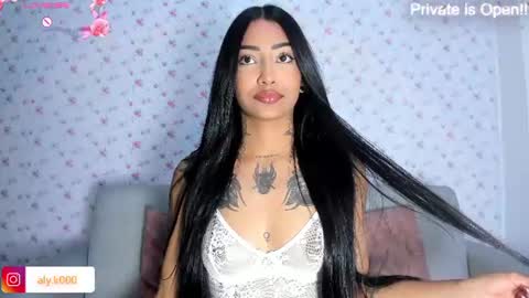 Aly online show from June 24, 10:42 pm