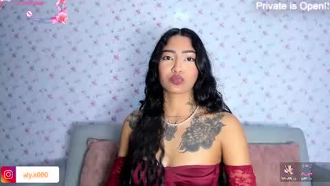 Aly online show from July 19, 2:14 am