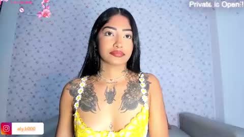 Aly online show from July 2, 11:33 pm