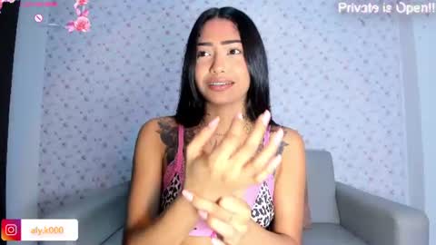 Aly online show from July 17, 1:21 am