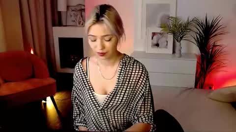 Alysia online show from September 30, 2:12 pm