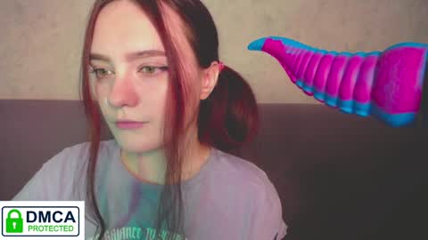 Alyssa online show from December 6, 10:49 am