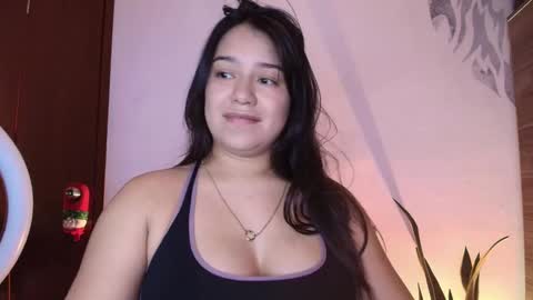 alyssia wolds online show from January 12, 1:00 am