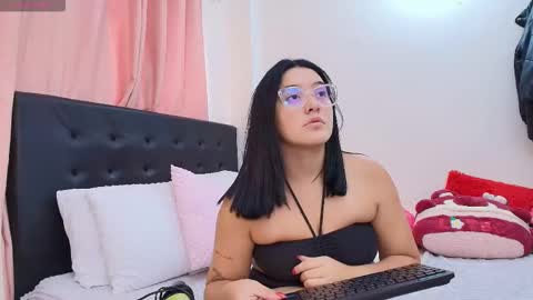 Isabella online show from March 5, 8:48 pm