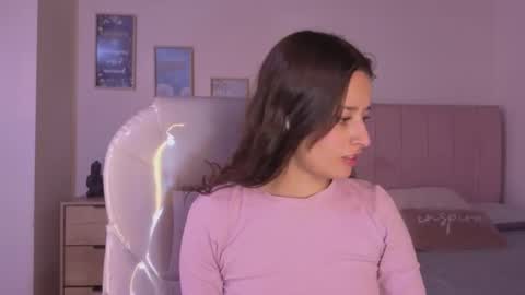 B I A N C A online show from November 29, 4:05 am