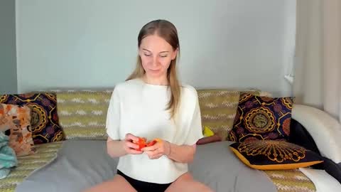 Amalia online show from March 9, 10:07 am