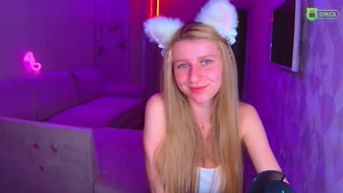 Amalia online show from November 22, 3:15 pm