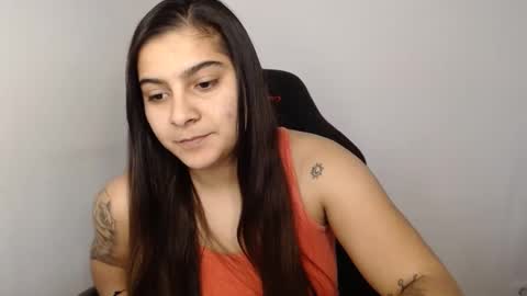 The queen of the biceps  online show from January 18, 9:56 am