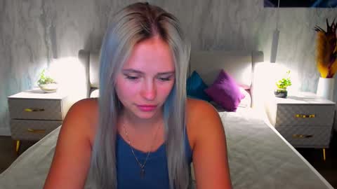 Amanda online show from December 27, 1:18 pm