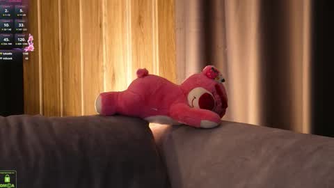     online show from February 16, 7:52 am