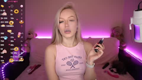 Amanda online show from January 12, 9:08 am