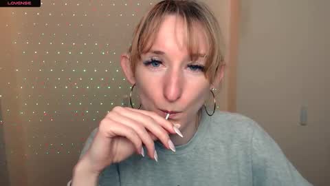 Amanda online show from September 16, 8:11 am