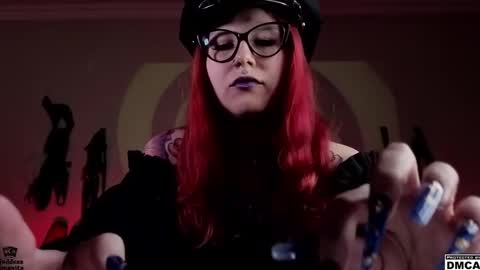 Goddess Amanita online show from March 6, 12:30 pm