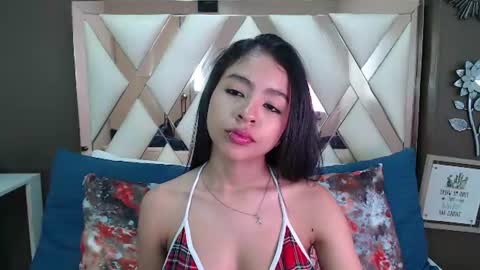 A M A R A  online show from June 30, 4:28 pm
