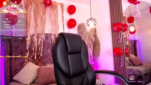 amara_davis1 online show from February 20, 6:19 am