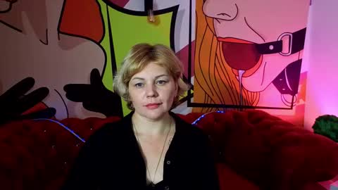 Sofia online show from November 18, 2:51 pm