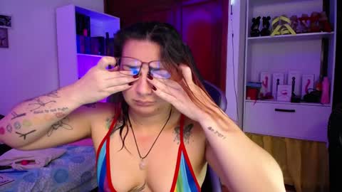 Susan online show from December 14, 9:56 pm