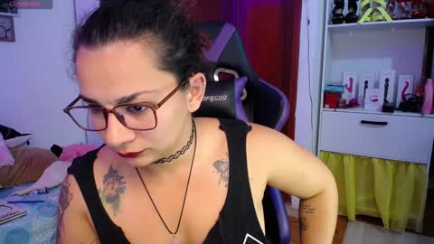 Susan online show from December 11, 11:10 pm