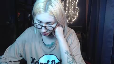 Malina online show from February 14, 7:49 pm